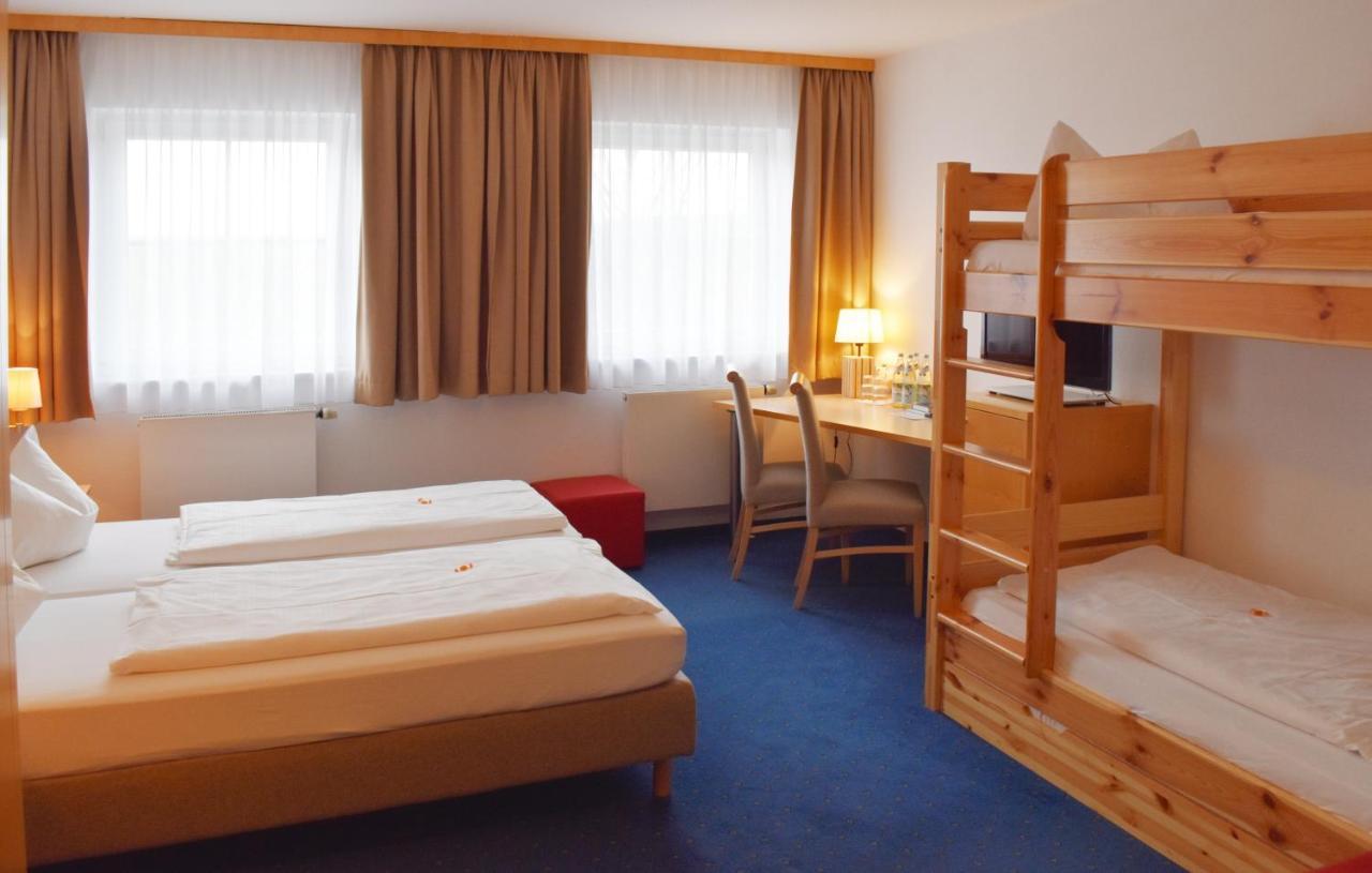 Familienhotel Nahe Der Therme Erding Esterno foto