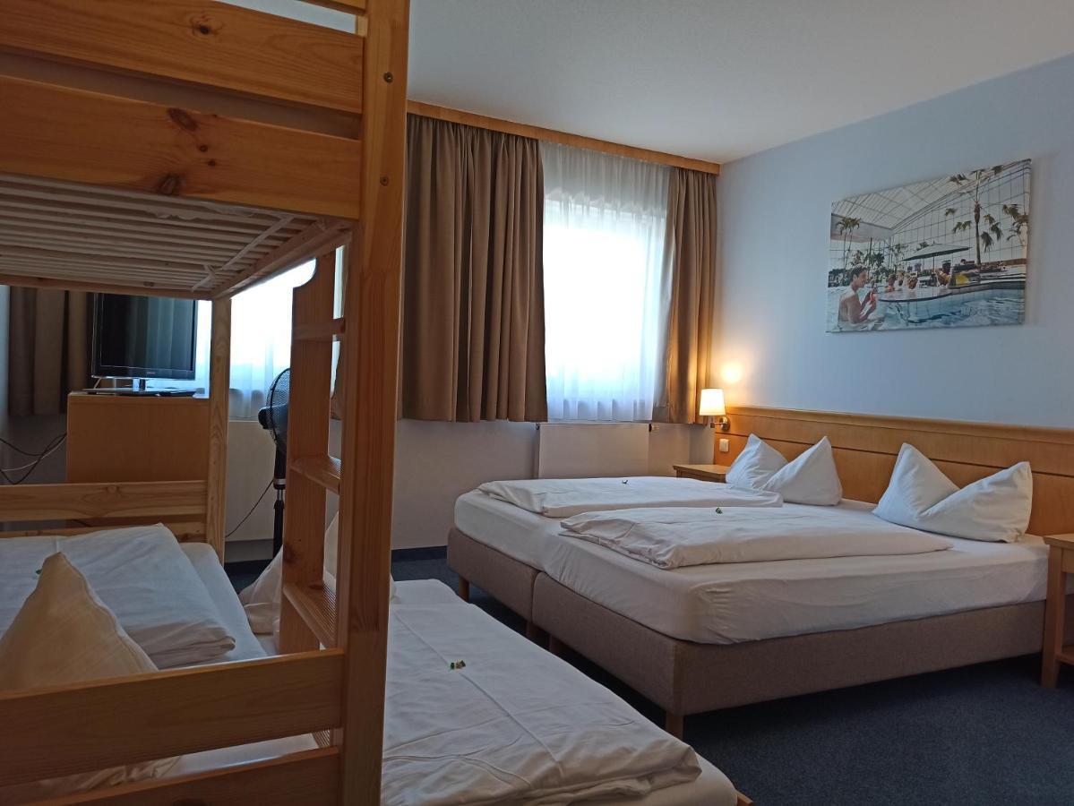 Familienhotel Nahe Der Therme Erding Esterno foto